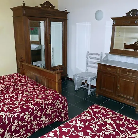 De Oude School Apartment Vise
